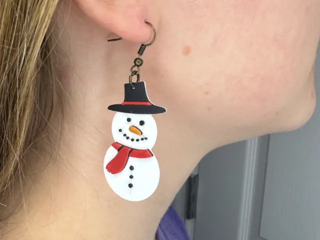 Snowman Earring With Top Hat