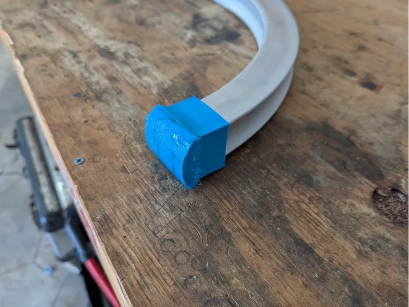Ladder stabilizer cap
