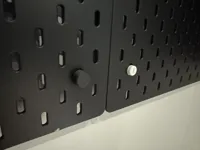 Inverted set of 4 caps. 