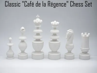 Classic Parisian Café de la Régence Chess Set