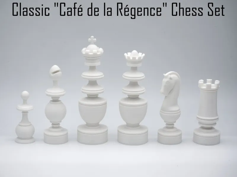 Classic "Café de la Régence de Paris" Chess Set