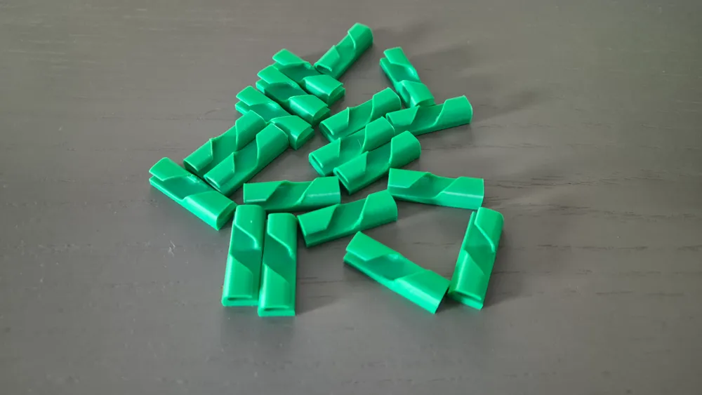 Cable clip holder by Chiroptera MakerWorld