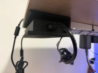 Legion 7 Pro power brick bottom mount 