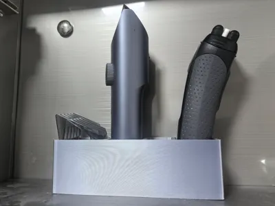 Drainable Razor Holder