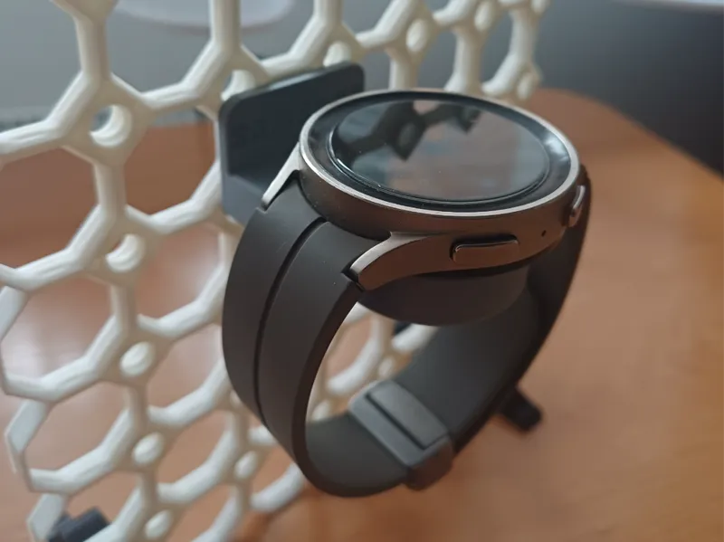 galaxy watch 5 pro charger stand for MULTIBOARD