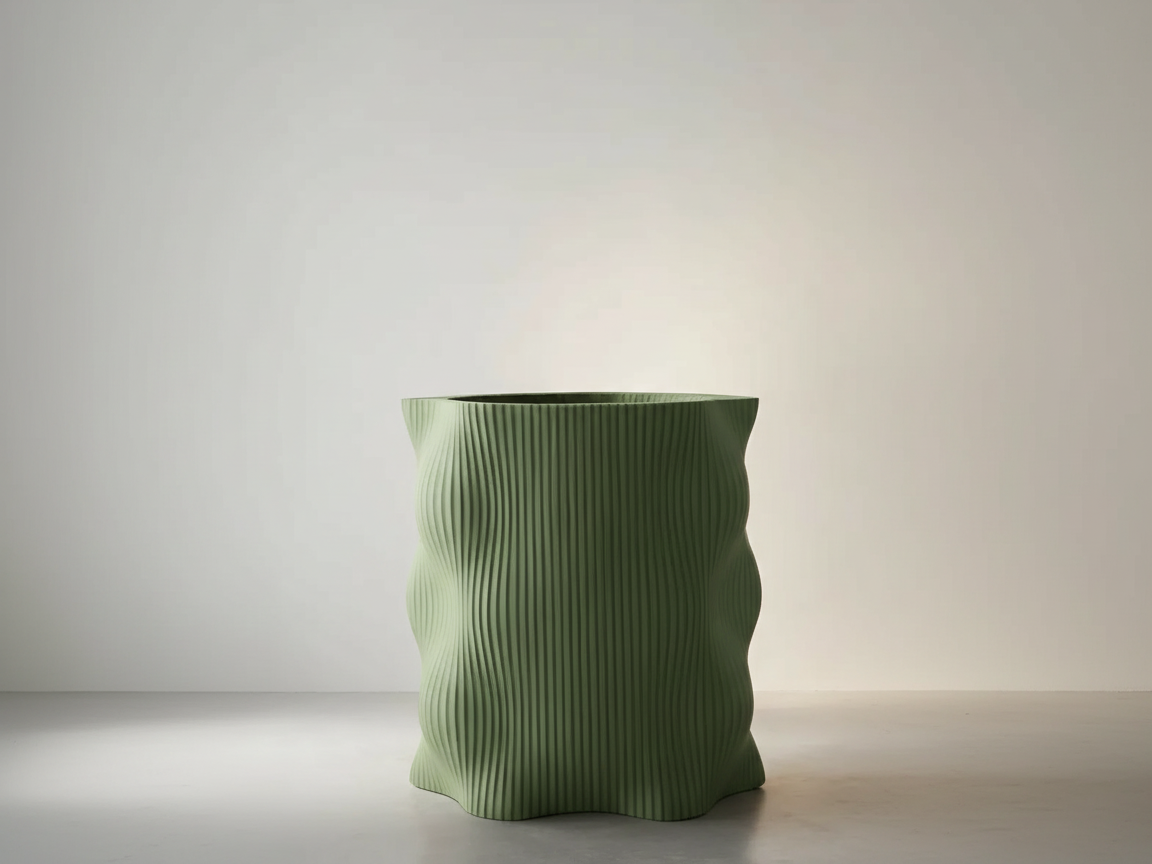 Curvy Planter – Vase Mode Optical Illusion 