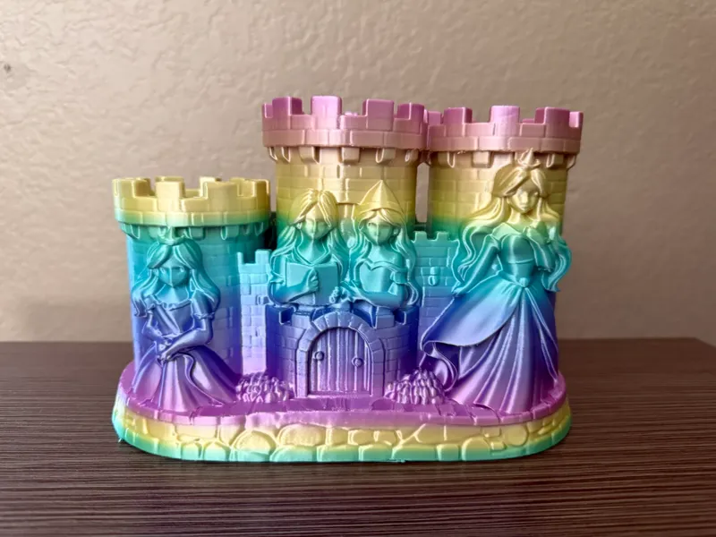 Castle pen holder