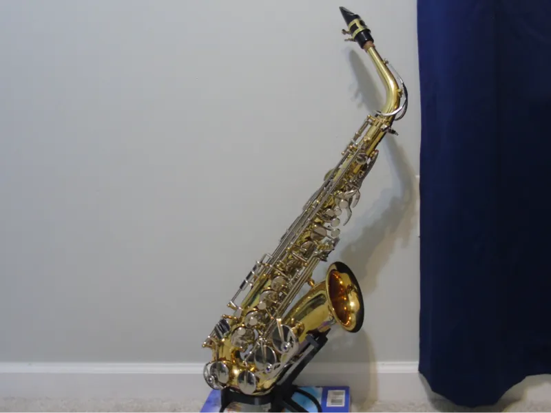 Alto Saxophone Stand