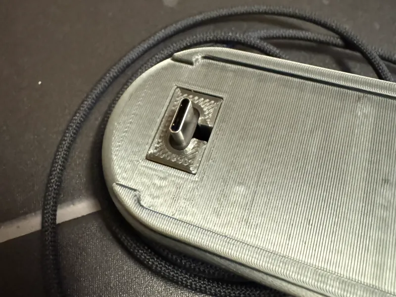 Magic Mouse Dock V2 Braided USB-C cable adapter