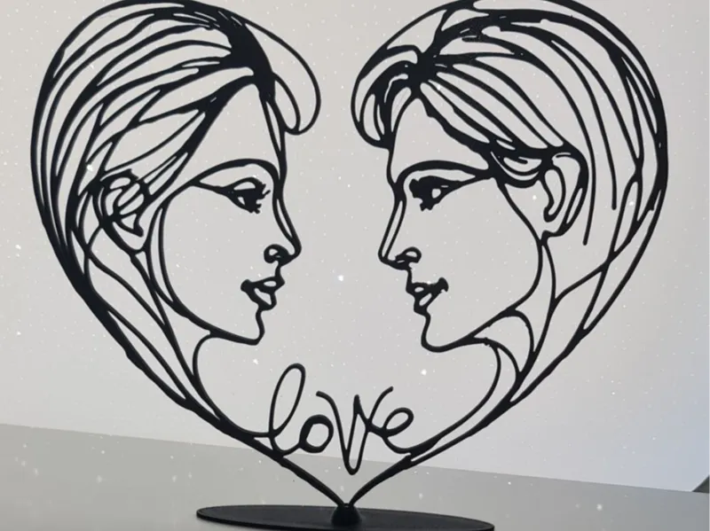 Man Woman in love wire heart Model
