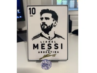 Golden Signatures - Lionel Messi  by Urbanalt97