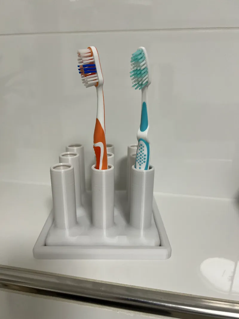 family toothbrushholer