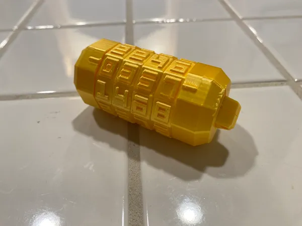 Cryptex à 4 anneaux avec chiffres Aurebesh