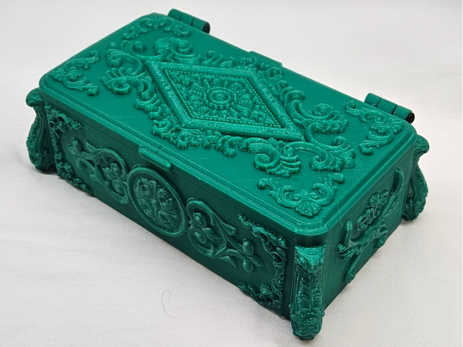 Antique Emerald Jewelry Box