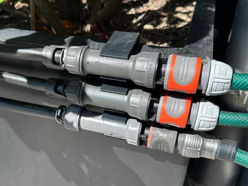 Gardena Micro-Drip Basisgerät 1000 Halterung (1-3)