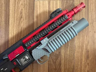 M203还原可发射下挂软弹榴弹器