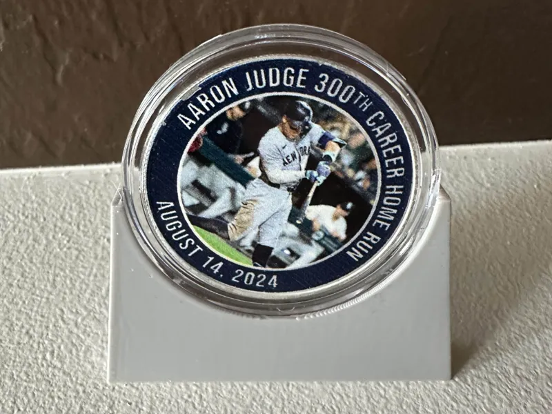 44.5mm Coin Display Stand