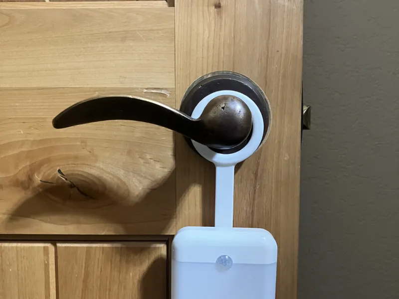 Nightlight hanger.