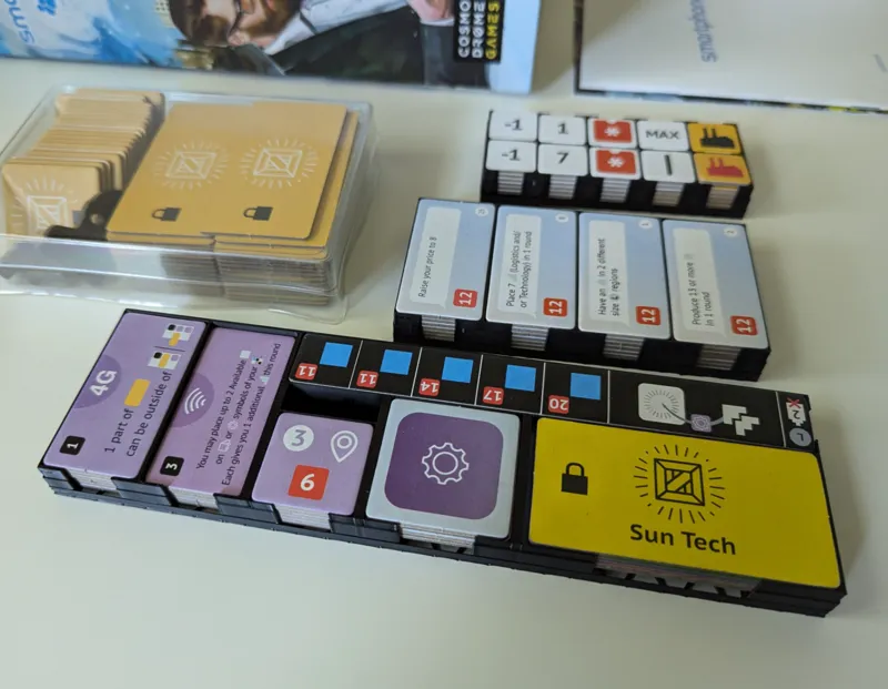 Smartphone Inc. Board Game Minimal Insert