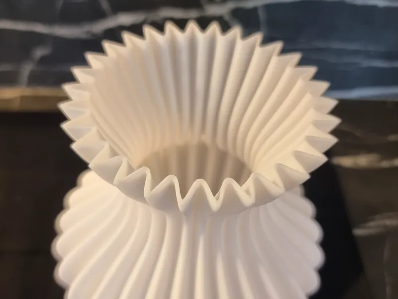 Spiral vase