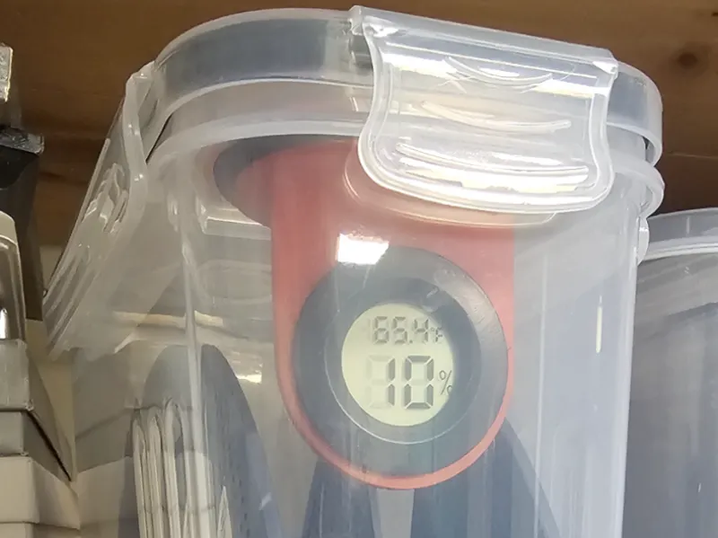 Cereal Storage Box Drop Down Hygrometer Mount