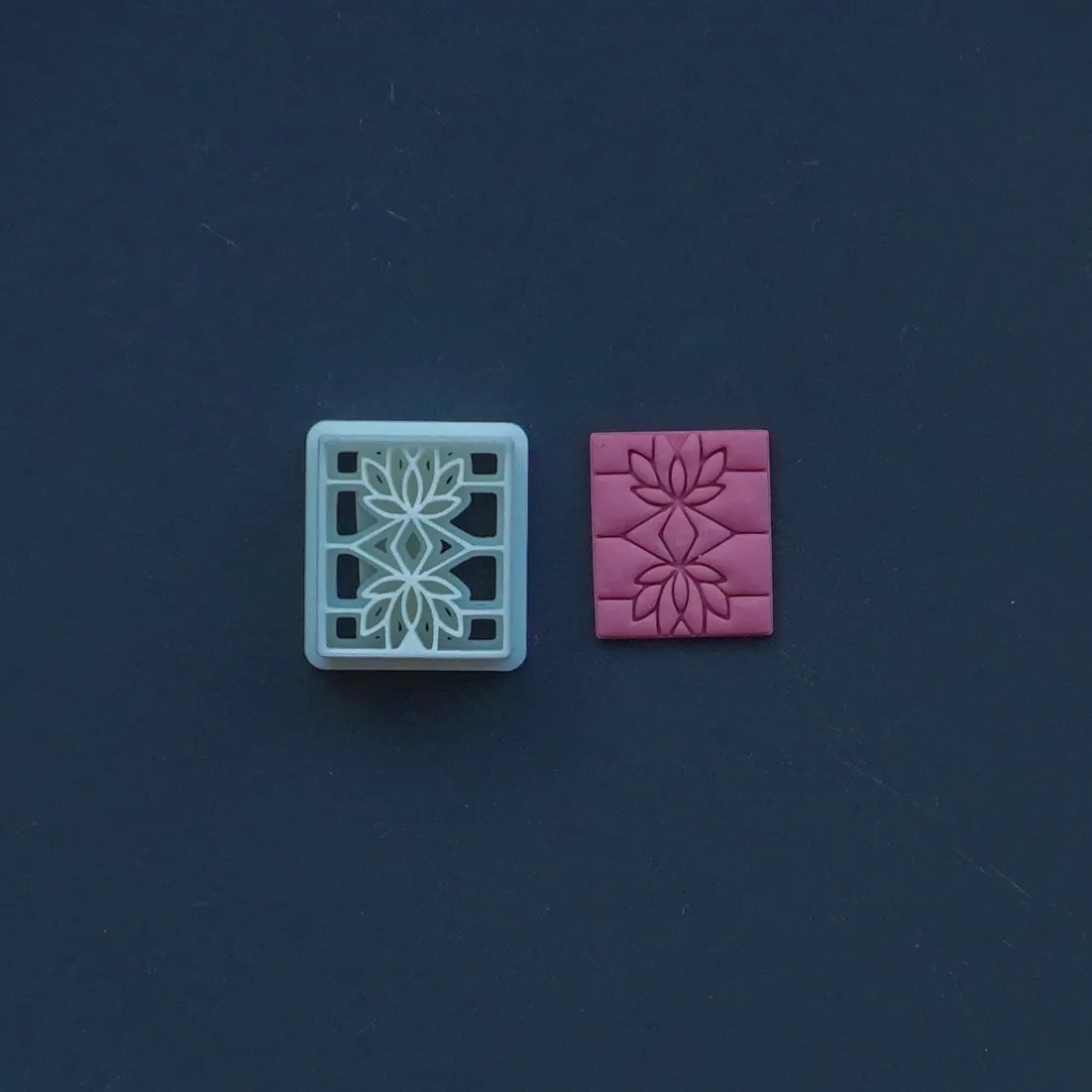 Stained Glass Clay Cutter For Earrings Necklaces view 2