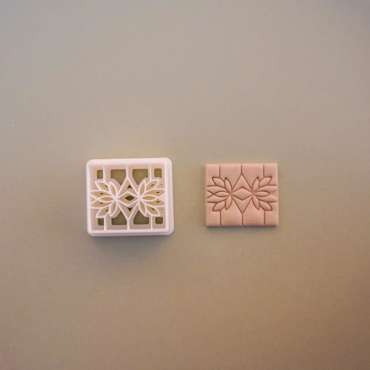Stained Glass Clay Cutter For Earrings Necklaces view 4