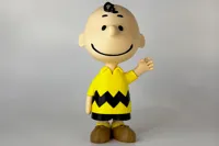 Charlie brown Waving