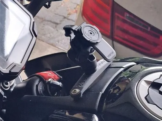 Kawasaki Z900 Quadlock Adapter