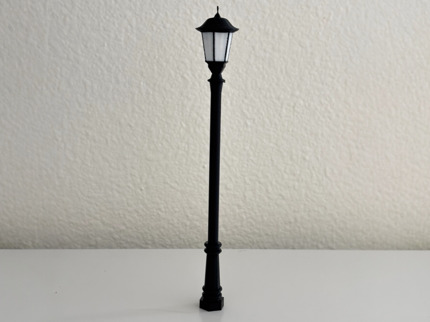 Fancy Street Lamp Prop 
