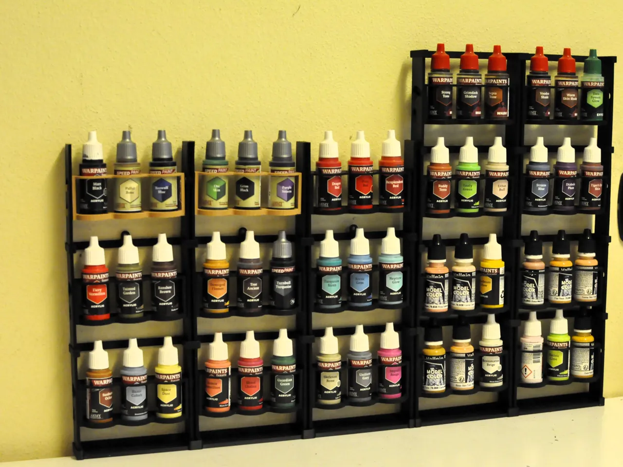 TiltMod Rack - Modular Tiltable Paint Holder view 3