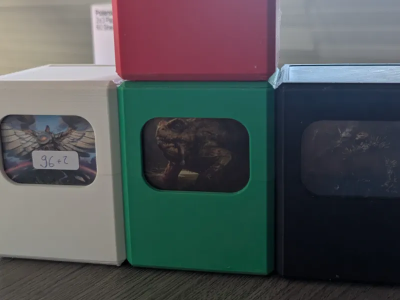 Stackable Magic: The Gathering Deckbox with window