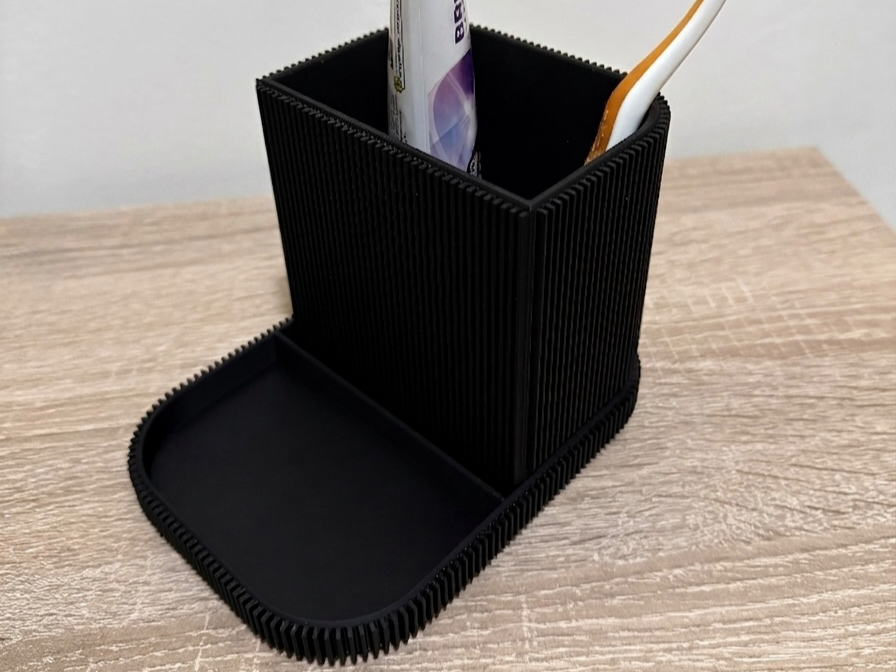 Ribbed Bathroom Organizer with Tray