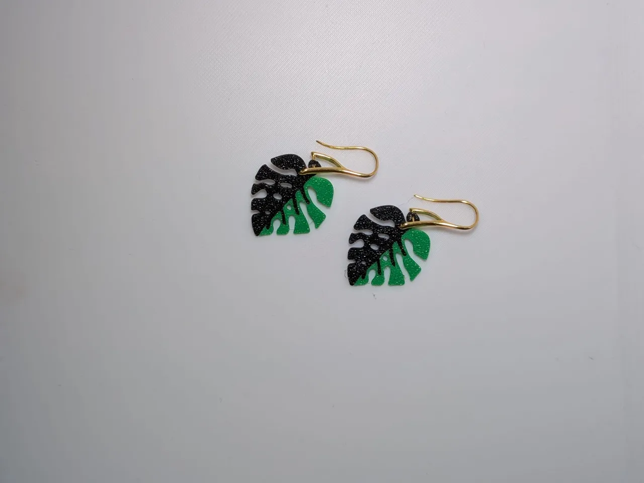 Monstera leaf earrings view 2