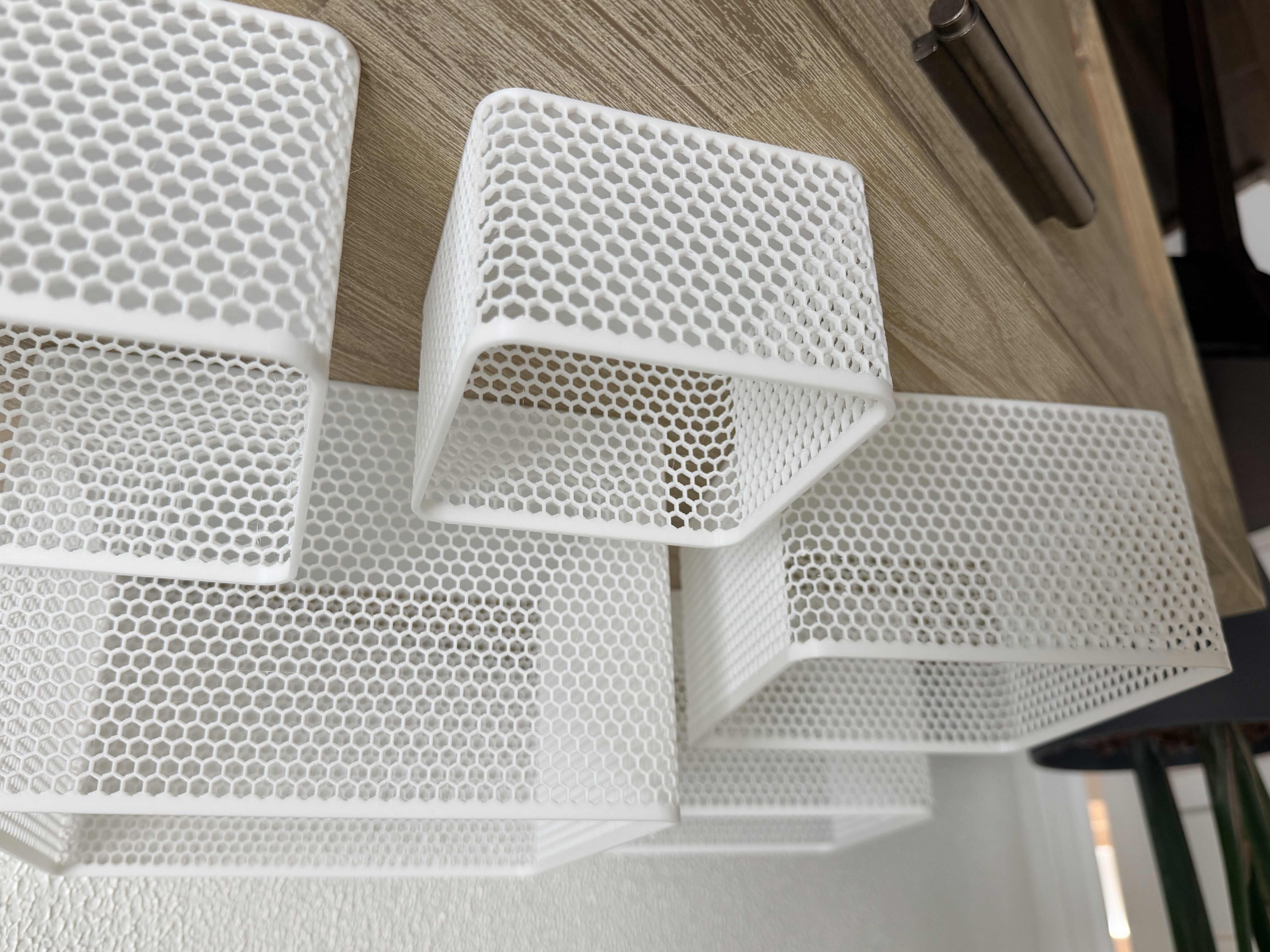 Miniatura 10 do modelo 3D Parametric Honeycomb Baskets — 12 Sizes + Custom