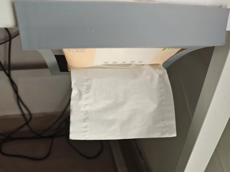 桌下纸巾挂架