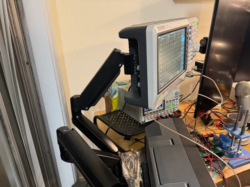 Siglent SSA3000X / SVA1000X VESA mount