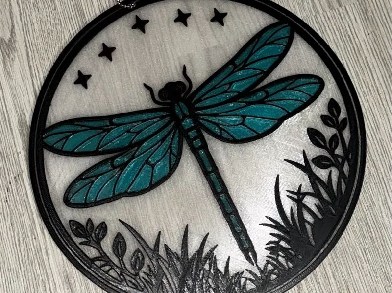 Dragonfly suncatcher