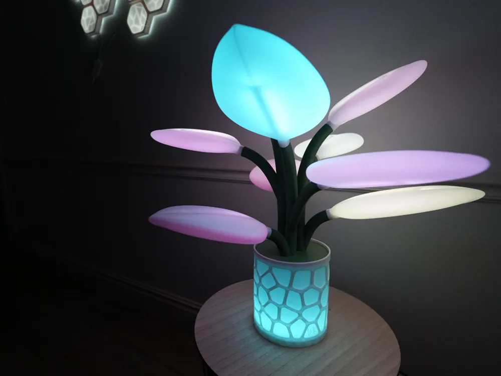 FLORA – Led Light Leaves
