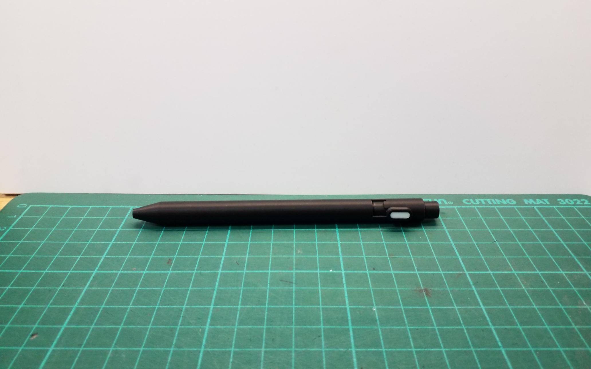 Miniatura 21 do modelo 3D Bolt Action Pen