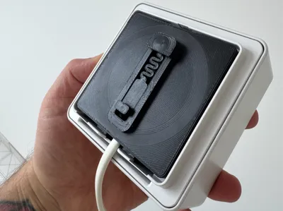 Velux Kux 110 EU DIN rail mount