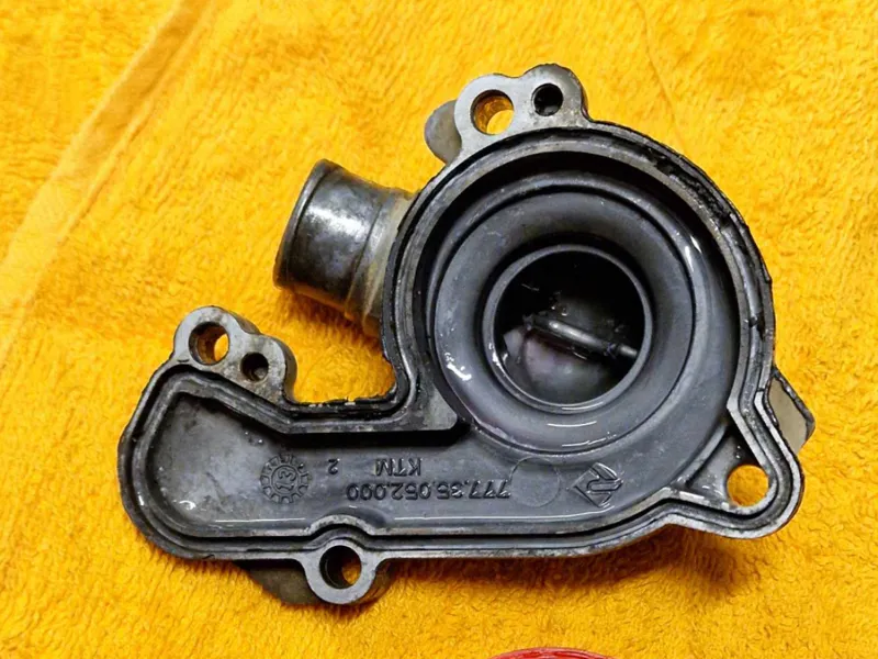 KTM EXC-F 250 2014 water pump cover gasket