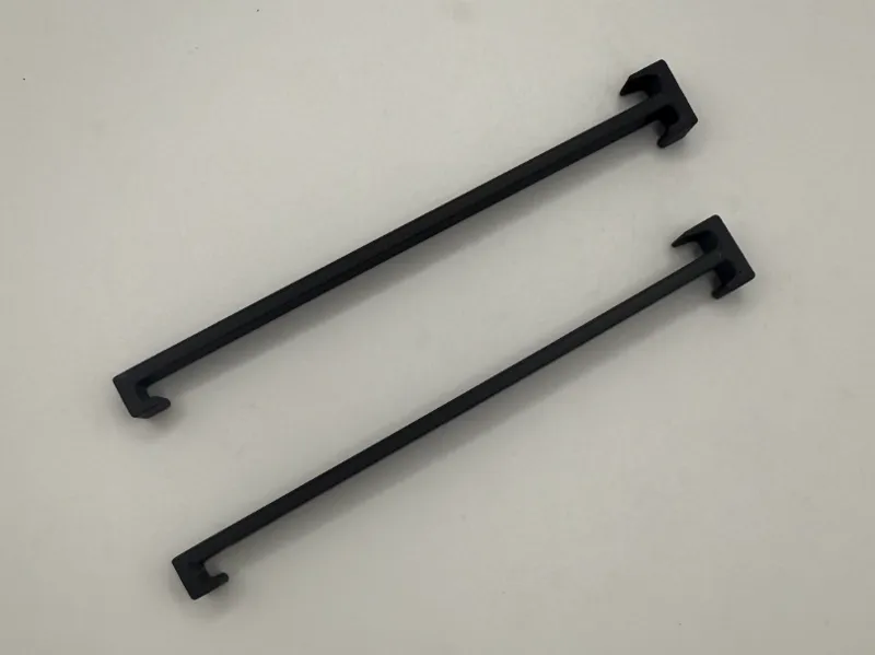 Show plate holder