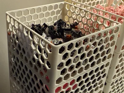 Honeycomb Box