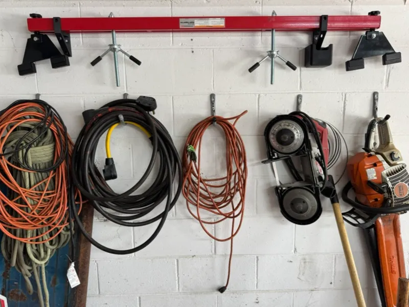 Hooks for Engine Support Bar from Harbor Freight