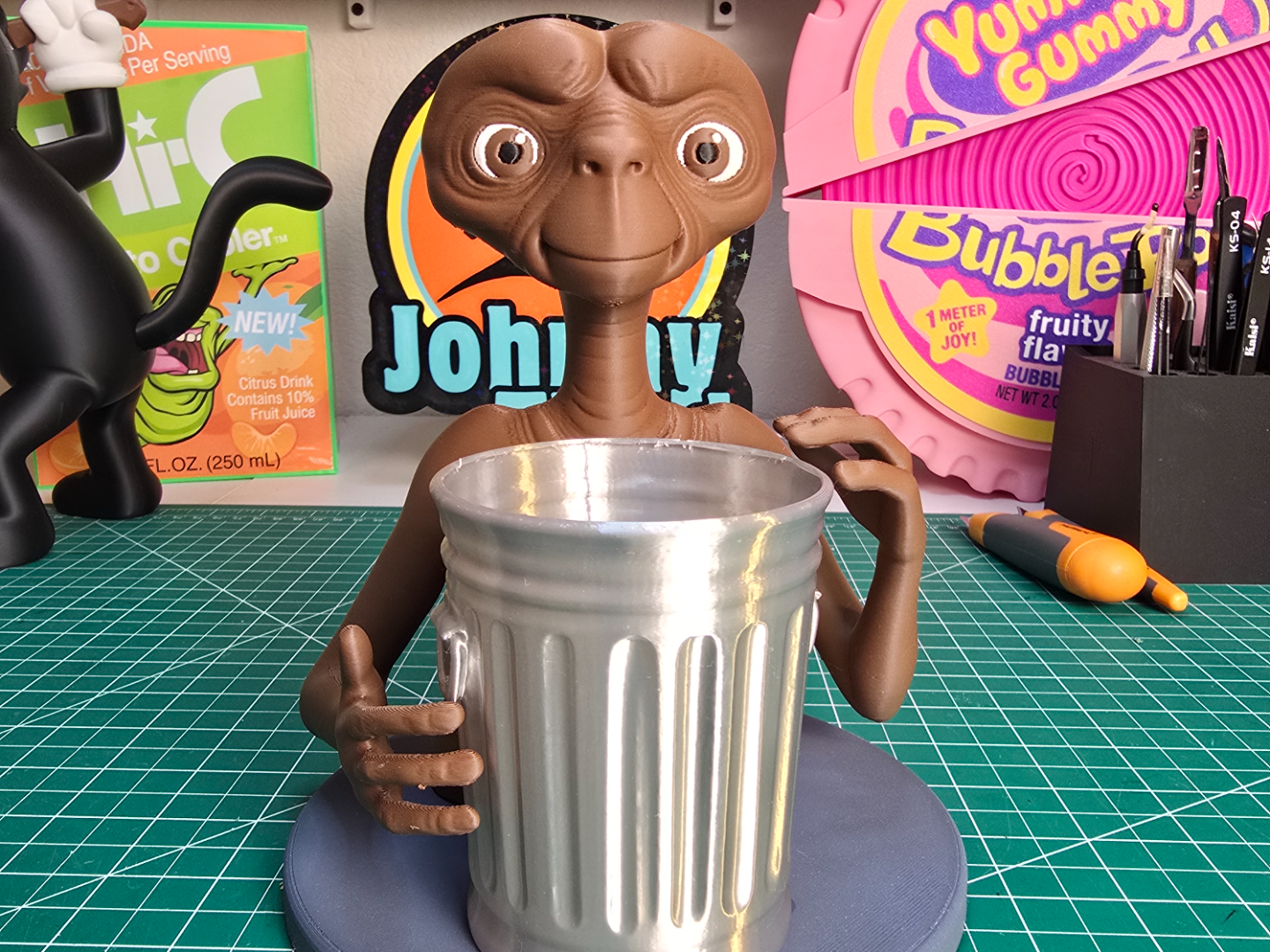 E.T. Desk Organizer & Pencil Holder 
