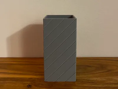 SIMPLE PEN HOLDER