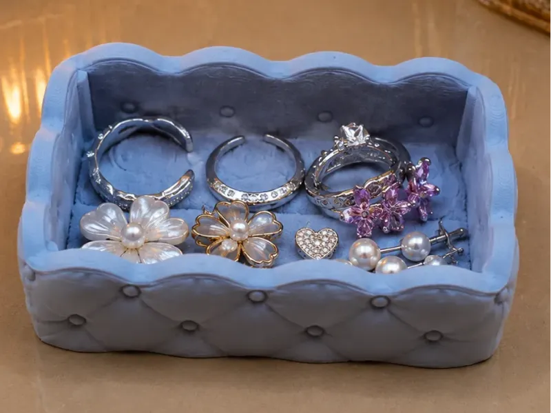 Velvet Tray