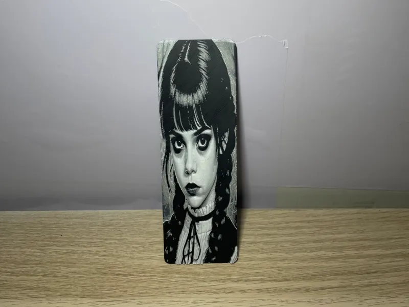 marcapáginas Wednesday Addams