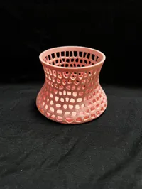 Petit vase façon dentelle — photo 1
